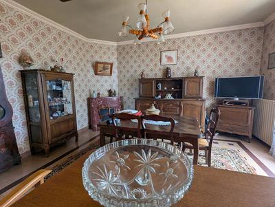 Maison - 130 m² - 6 pièces