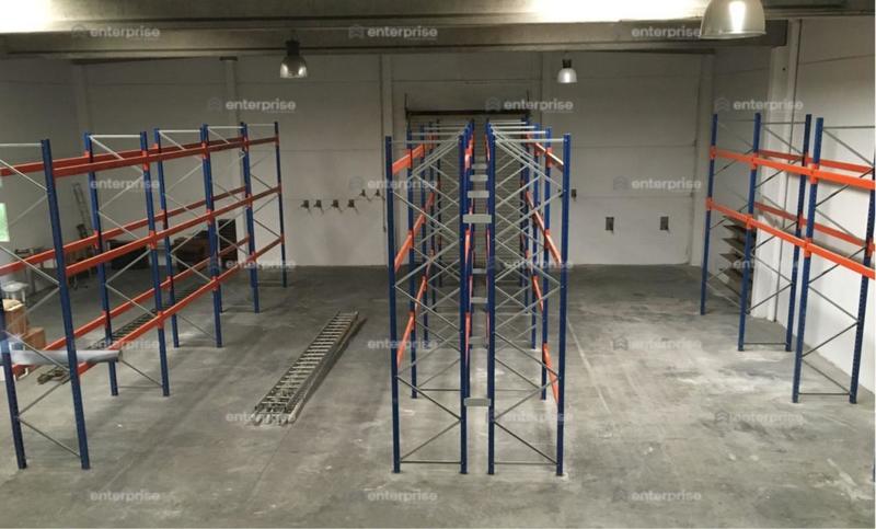 Local d'activité / Entrepôt - 725 m²