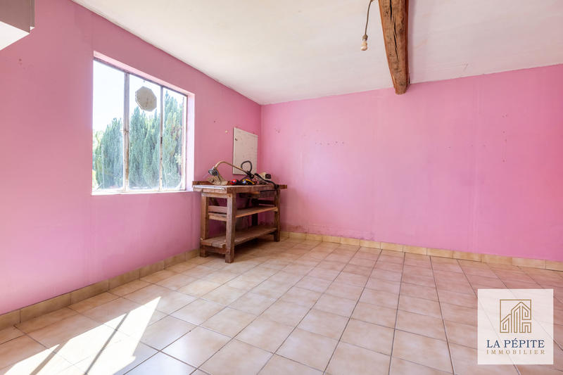 Maison - 104 m² - 4 pièces