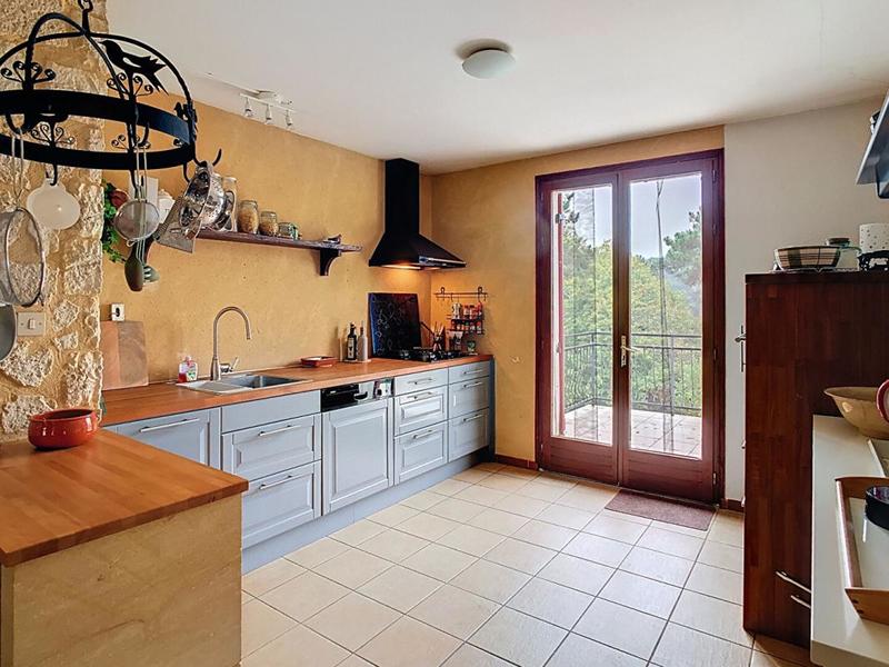 Maison - 175 m² - 7 pièces