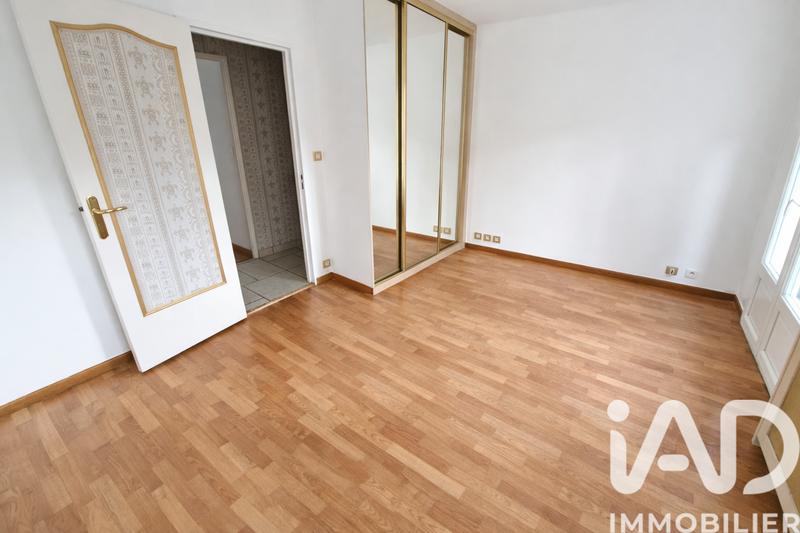 Maison - 93 m² - 5 pièces