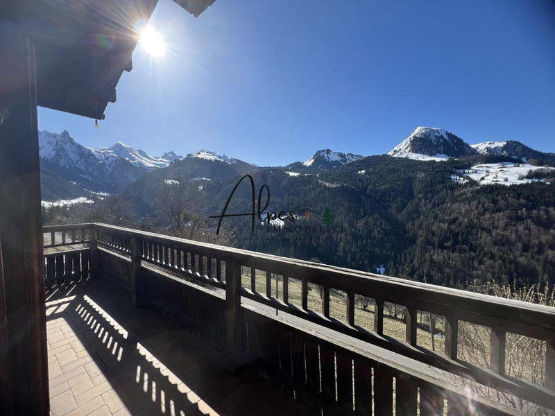 Châlet - 93 m² - 5 pièces