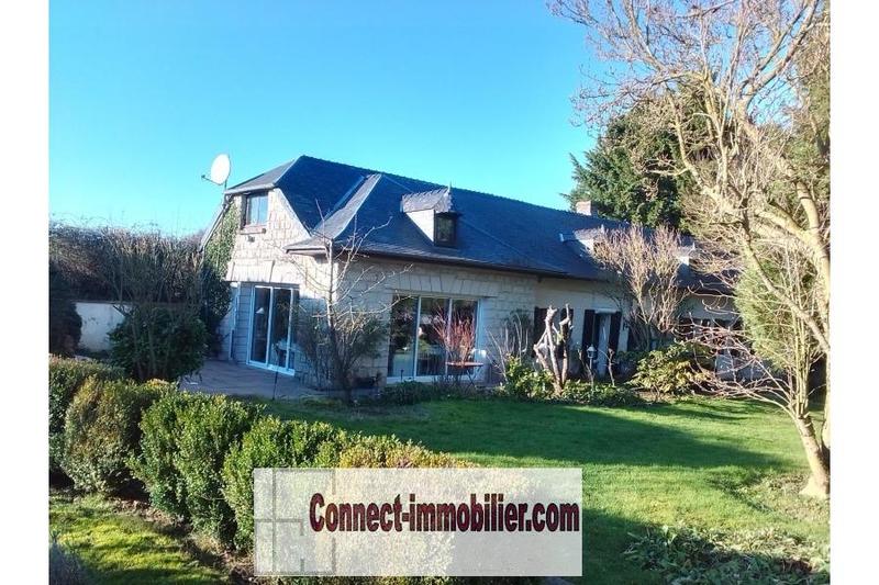 Maison - 248 m² - 8 pièces