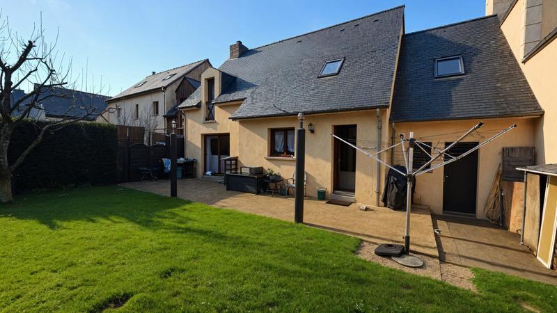 Maison - 137 m² - 7 pièces