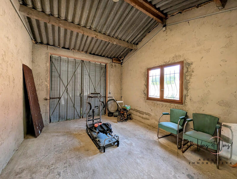 Maison - 102 m² - 4 pièces