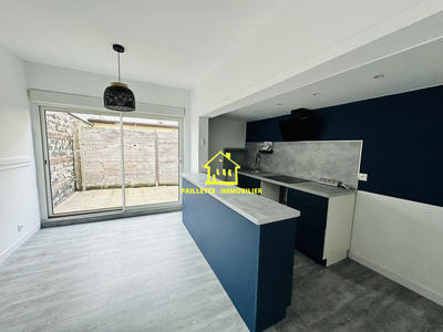 Loft - 65 m² - 2 pièces