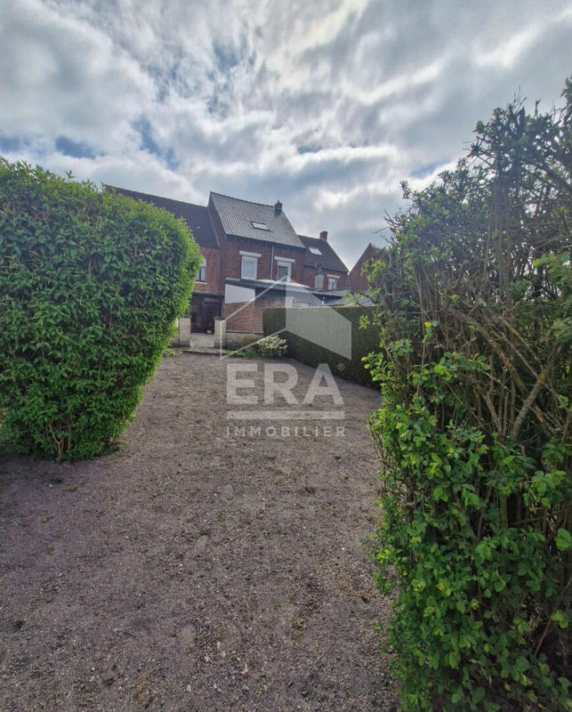 Maison - 162 m² - 6 pièces