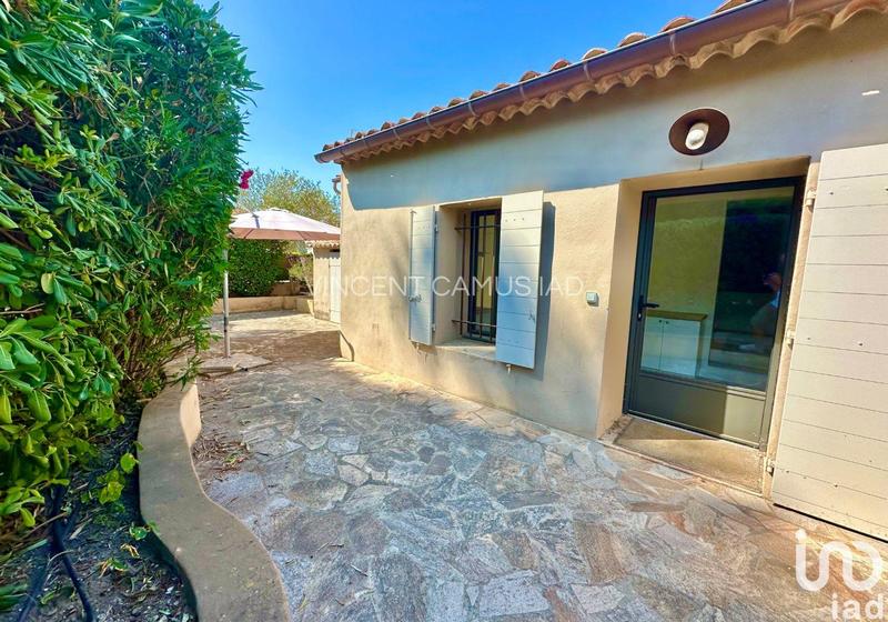 Local commercial - 121 m² - 3 pièces