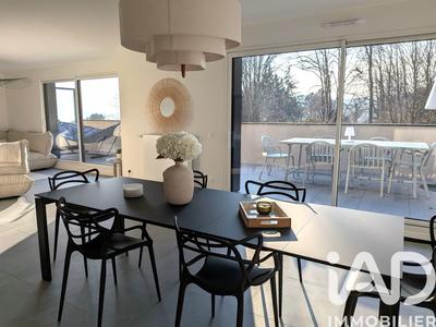 Appartement - 112 m² - 4 pièces