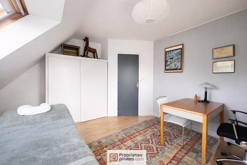 Maison - 138 m² - 6 pièces