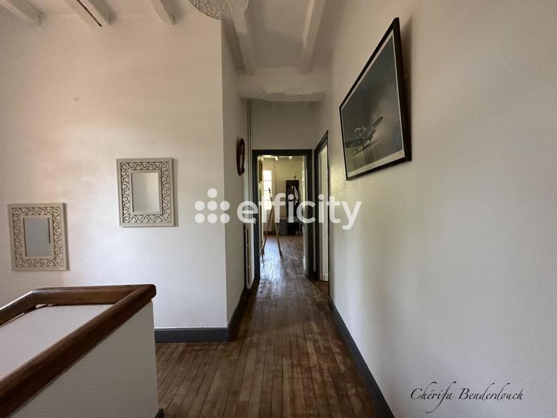 Maison bourgeoise - 180 m² - 6 pièces