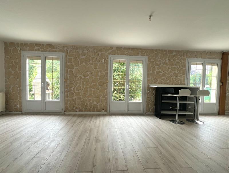 Maison - 102 m² - 6 pièces