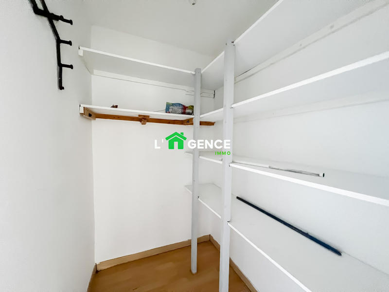 Appartement - 79 m² - 4 pièces