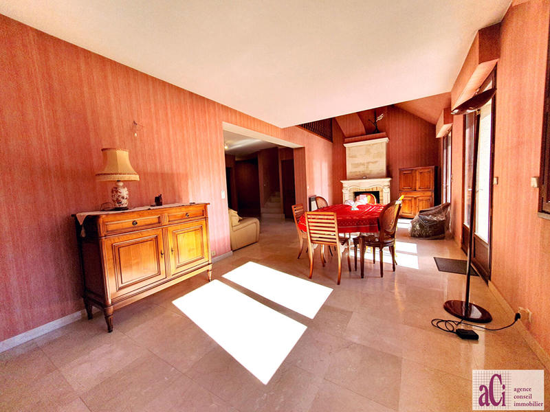 Maison - 188 m² - 5 pièces