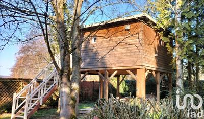 Maison - 360 m² - 12 pièces