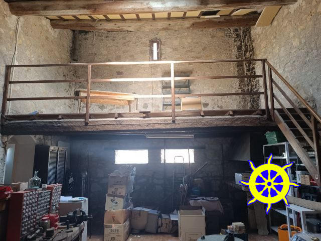 Maison ancienne - 190 m² - 7 pièces