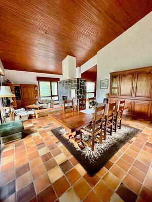 Maison d'architecte - 208 m² - 7 pièces