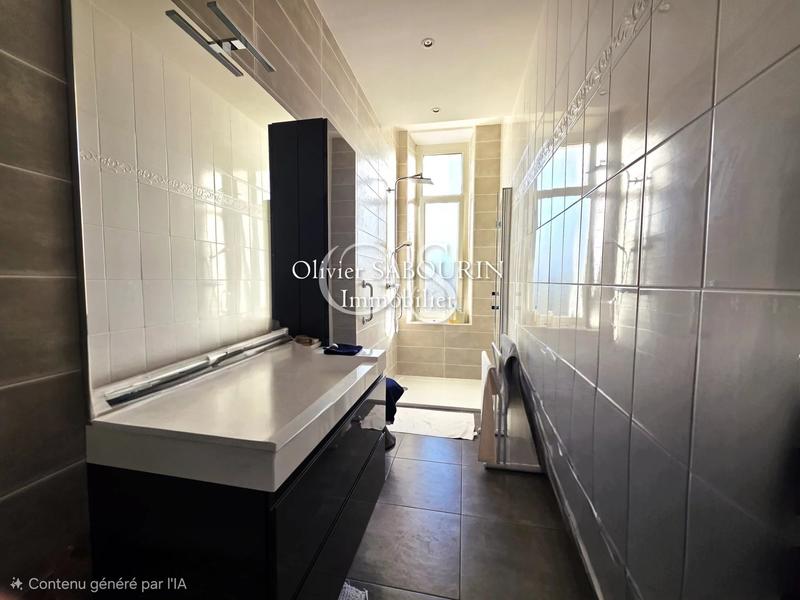 Appartement - 107 m² - 3 pièces