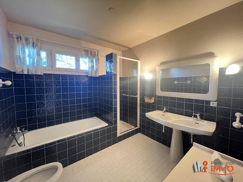 Maison - 126 m² - 5 pièces