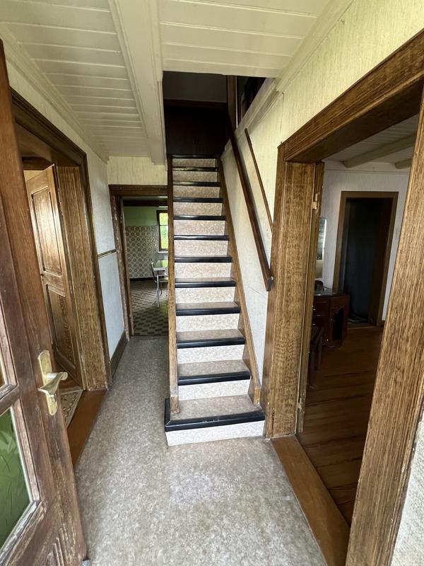 Maison traditionnelle - 96 m² - 5 pièces