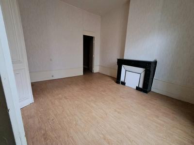 Maison - 252 m² - 10 pièces