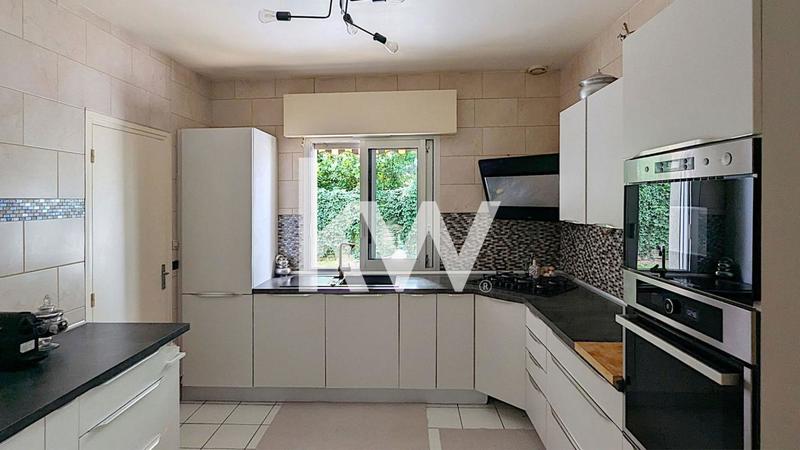 Maison - 130 m² - 6 pièces