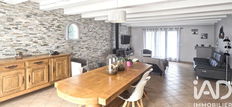 Maison - 184 m² - 8 pièces