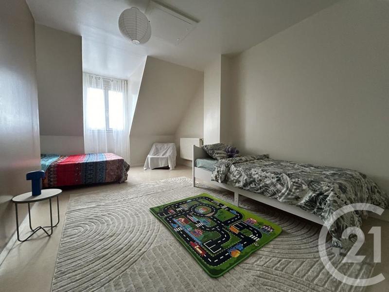 Maison - 76 m² - 4 pièces