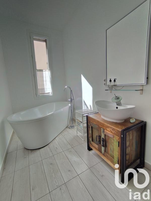 Appartement - 100 m² - 3 pièces