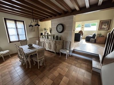 Villa - 187 m² - 7 pièces