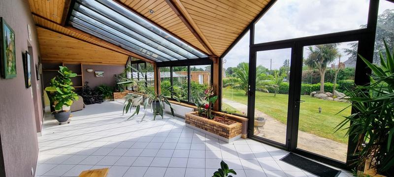 Maison - 283 m² - 13 pièces