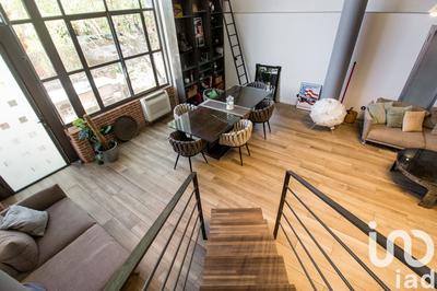 Loft - 153 m² - 6 pièces