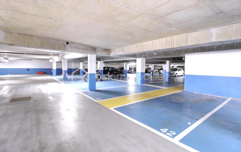 Appartement - 79 m² - 4 pièces