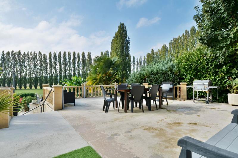 Maison - 145 m² - 7 pièces