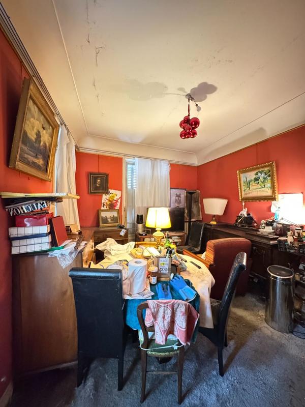 Maison - 270 m² - 11 pièces