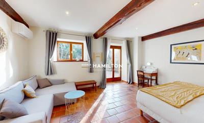 Maison de campagne - 532 m² - 11 pièces