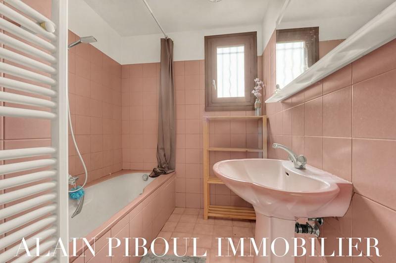 Maison traditionnelle - 91 m² - 4 pièces