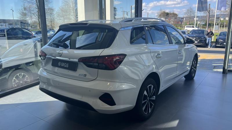 Mg mg5 Autonomie Standard 50kwh - 130 Kw 2wd Comfort
