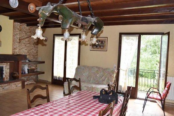 Villa - 110 m² - 7 pièces