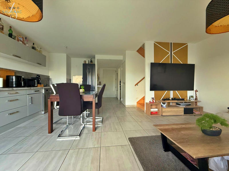 Maison - 85 m² - 4 pièces