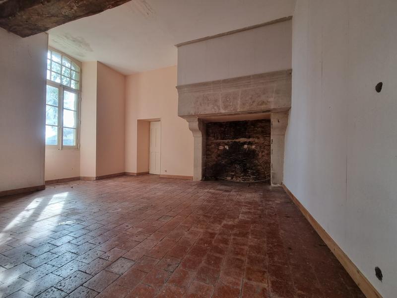 Maison ancienne - 317 m² - 11 pièces