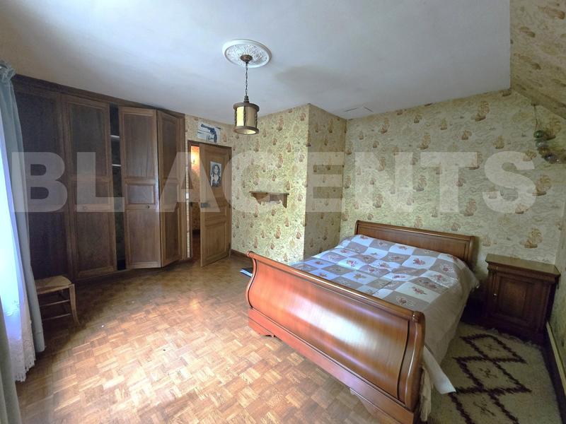 Maison en pierre - 135 m² - 6 pièces