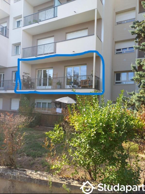 Chambre - 15 m² - 1 pièce