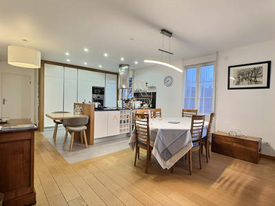 Appartement - 130 m² - 6 pièces