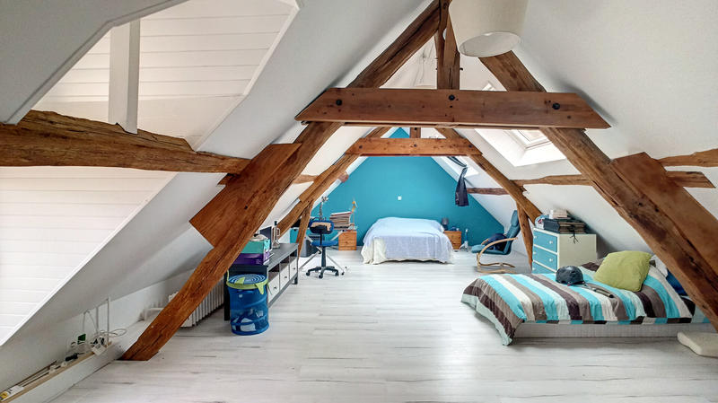 Maison - 140 m² - 5 pièces