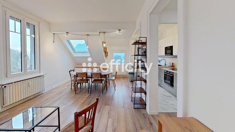 Appartement - 79 m² - 4 pièces
