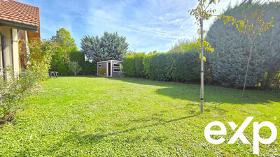 Maison - 219 m² - 7 pièces