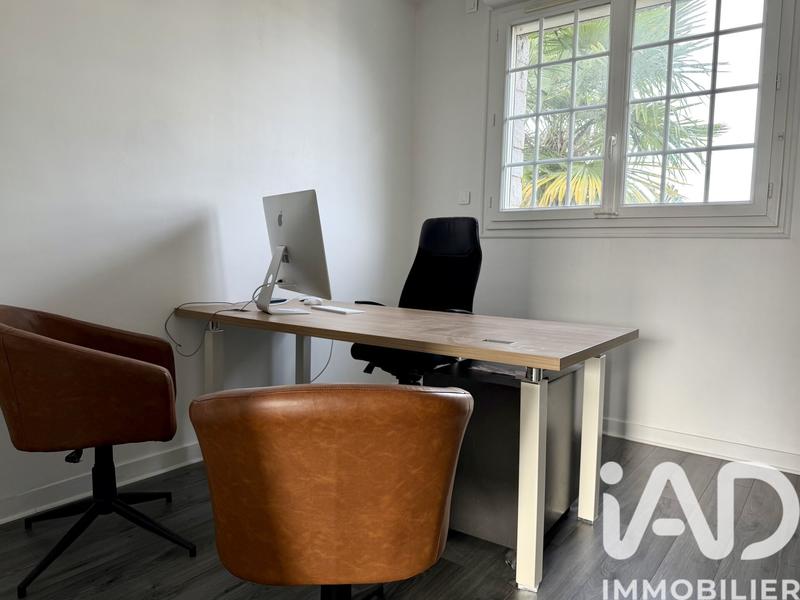 Maison - 196 m² - 7 pièces