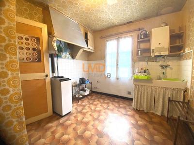 Maison - 85 m² - 6 pièces