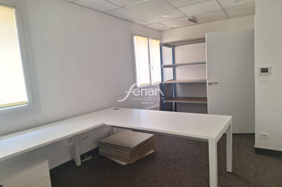 Local commercial - 68 m²